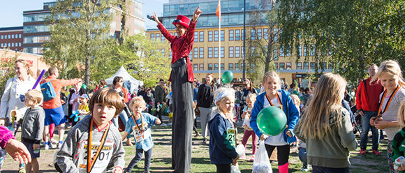 Succé för folkfesten Sicklaloppet